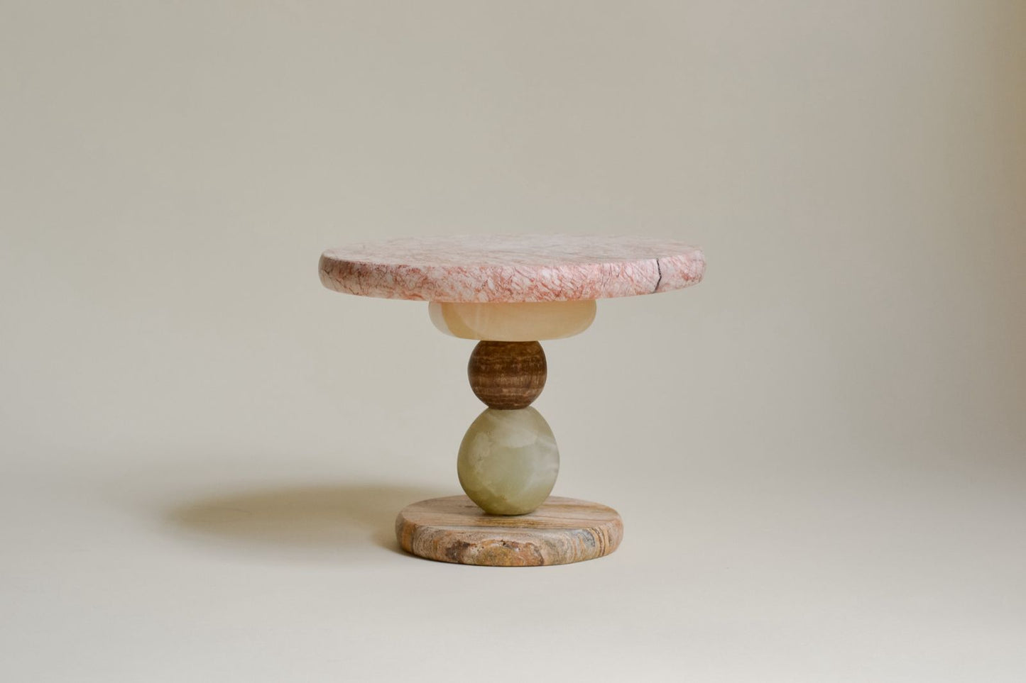 maria amaria x Oonix cake stand